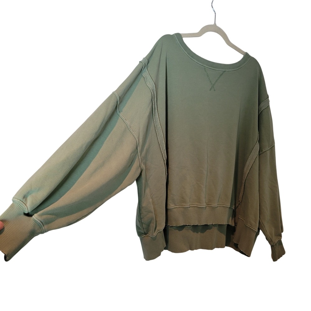 American Eagle Sage Green Oversized Crewneck Sweatshirt Size Medium Boho Grunge